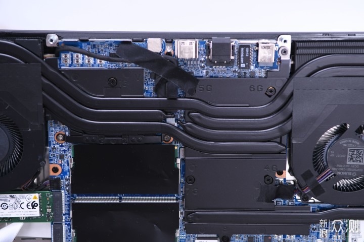 性价比杀手再临!机械革命旷世E游戏本评测_新浪众测