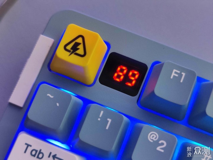 量产机械键盘天花板？且让我来盘一盘_新浪众测