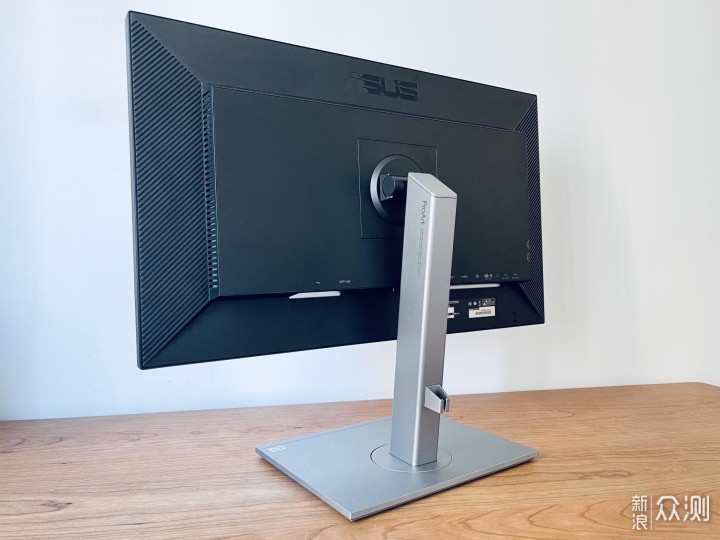 2000价位推荐,华硕创艺国度PA279CV 4K显示器_新浪众测