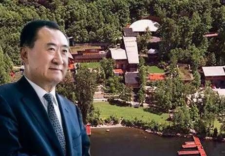 成都“草堂之春”高尚别墅区