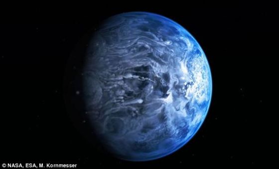 艺术概念图，展示了系外气态巨行星HD 189733b。这颗行星距离母星很近，温度超过1000摄氏度，风速超过每小时7000公里