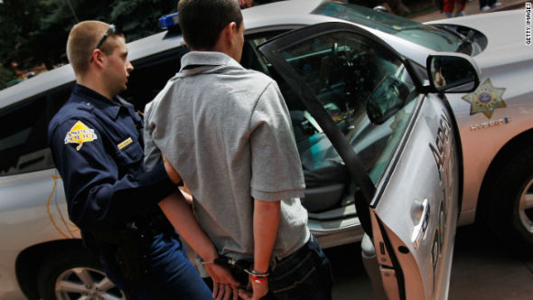 PredPol允许警察预测犯罪活动，但一些警察局表示他们没有购买运行这款软件的智能手机的预算