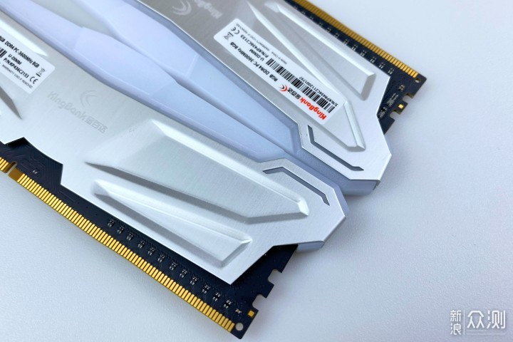 别让你的内存再摸鱼了！金百达DDR4内存有感_新浪众测