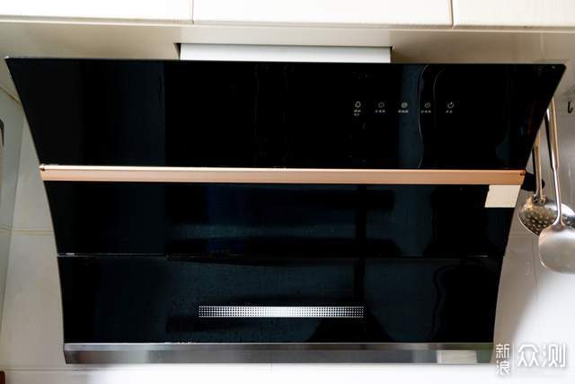 厨房终于没味了!cleadeep澄一净味净烟机体验_新浪众测