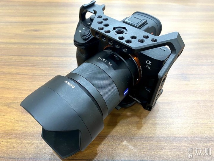 A7M4终于能够原价买,趴趴却为啥入了A7S3?_新浪众测