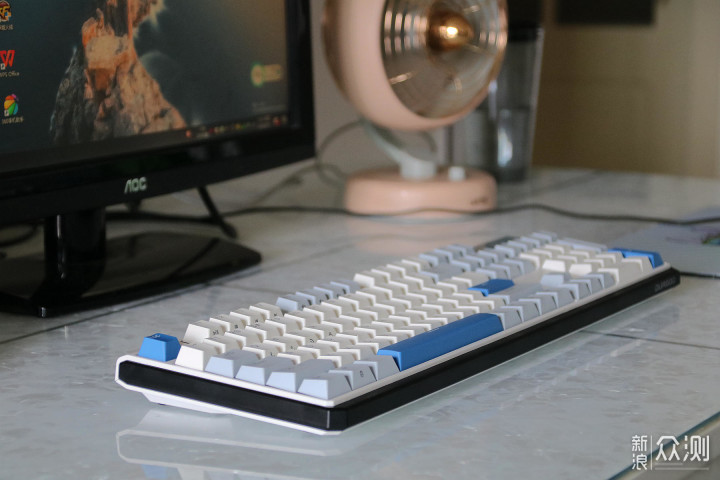 好看且实用的机械键盘，杜伽新品K610w评测_新浪众测