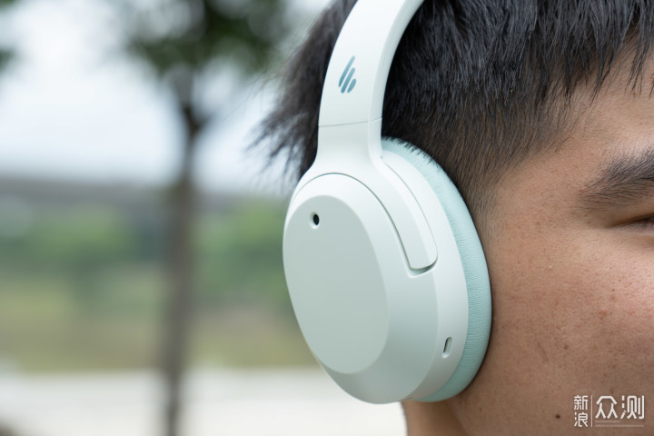 头戴式耳机：我为什么买了漫步者W820NB？_新浪众测