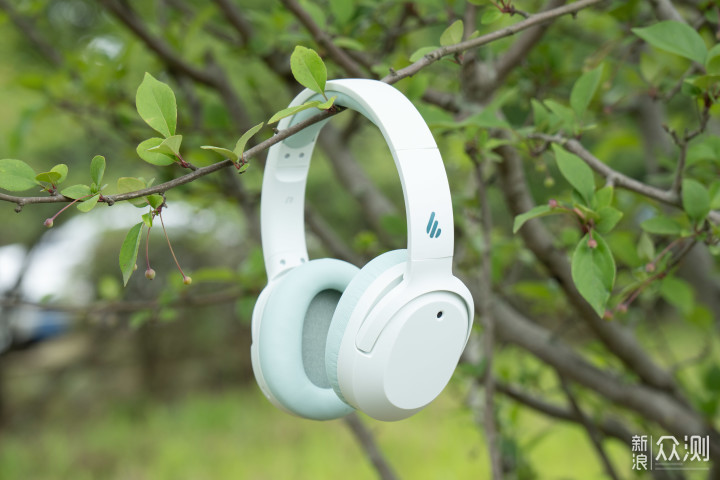 头戴式耳机：我为什么买了漫步者W820NB？_新浪众测