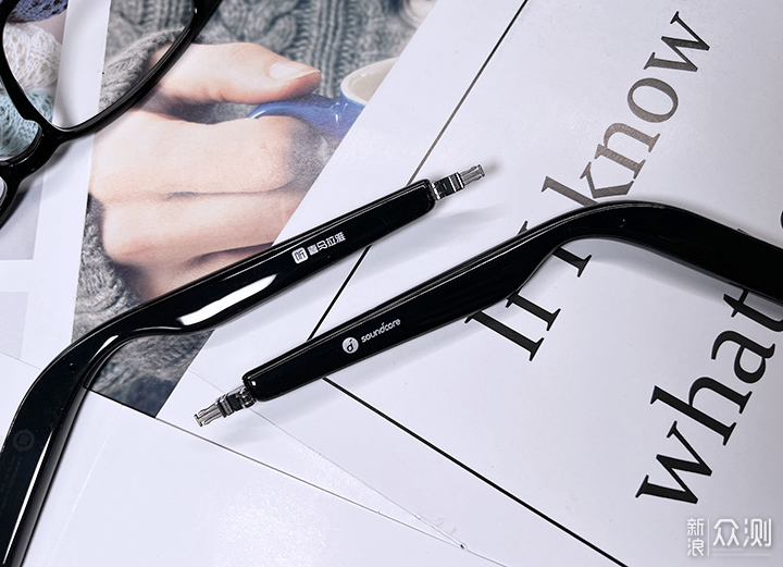 眼镜里塞了个蓝牙耳机是个什么体验?_新浪众测