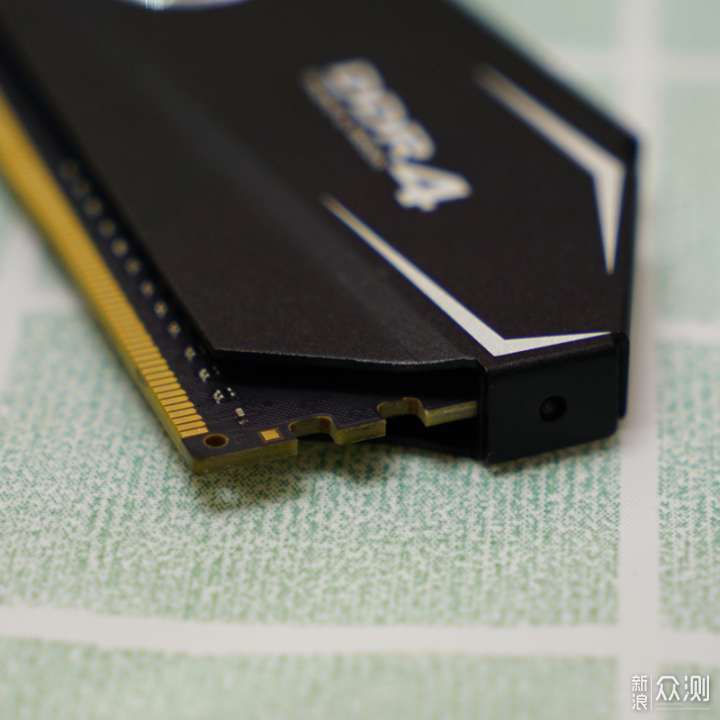 铭瑄终结者DDR4 2666超频手记_新浪众测