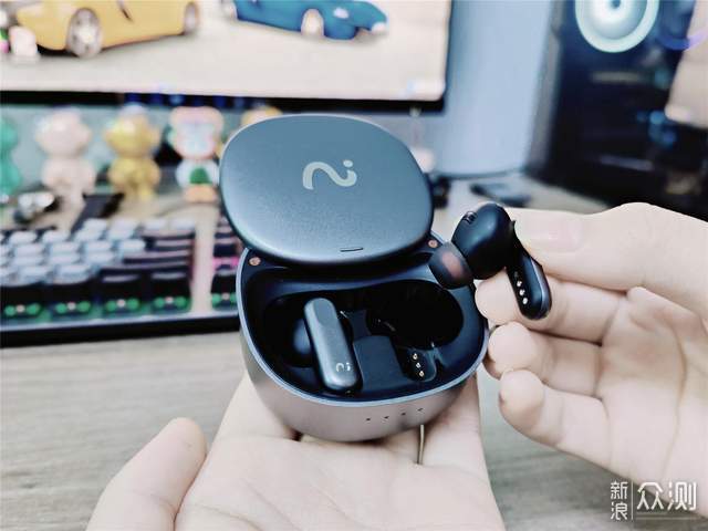 会议录音转文档,这个耳机可满足职场全部需求_新浪众测