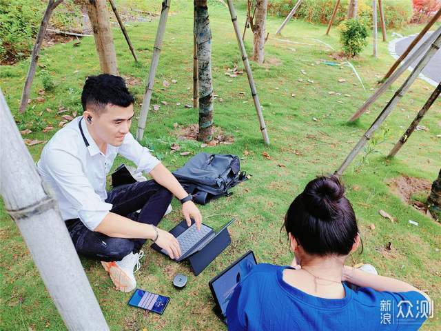 会议录音转文档,这个耳机可满足职场全部需求_新浪众测