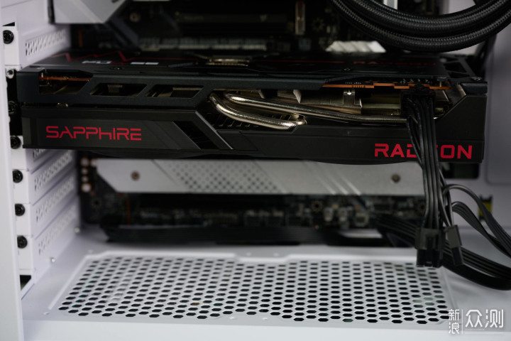 AMD Radeon RX6700沒有XT ？RX6700首發測試_新浪眾測