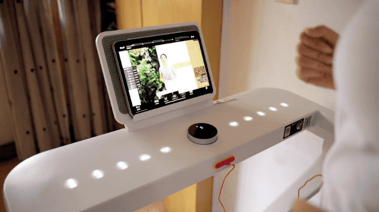 宅家暴汗燃脂,自动调节参数—麦瑞克跑步机X1 _新浪众测