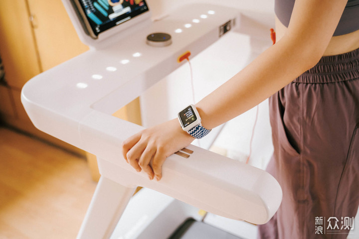 宅家暴汗燃脂,自动调节参数—麦瑞克跑步机X1 _新浪众测