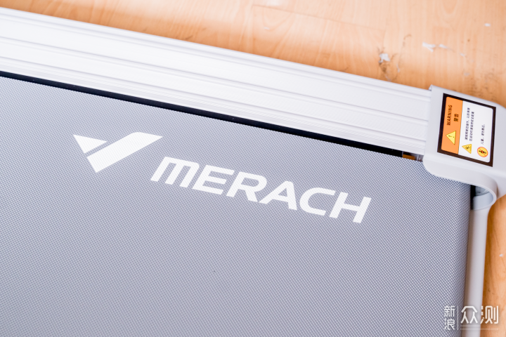 宅家暴汗燃脂,自动调节参数—麦瑞克跑步机X1 _新浪众测