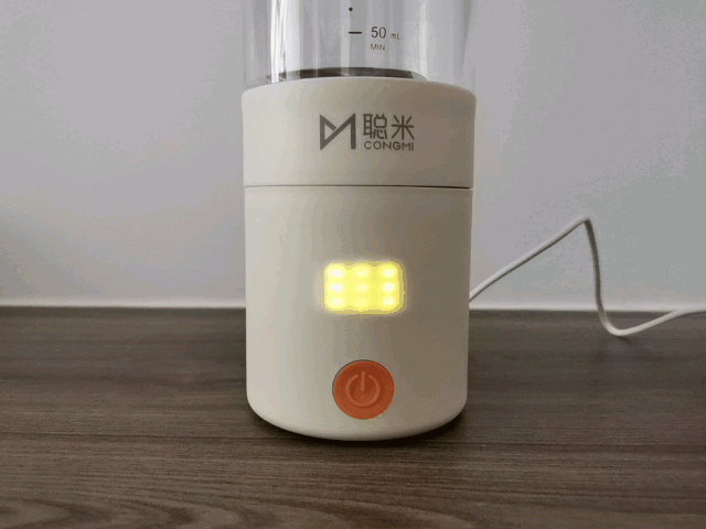 加热保温充电, 一杯搞定: 聪米智能暖水杯体验_新浪众测