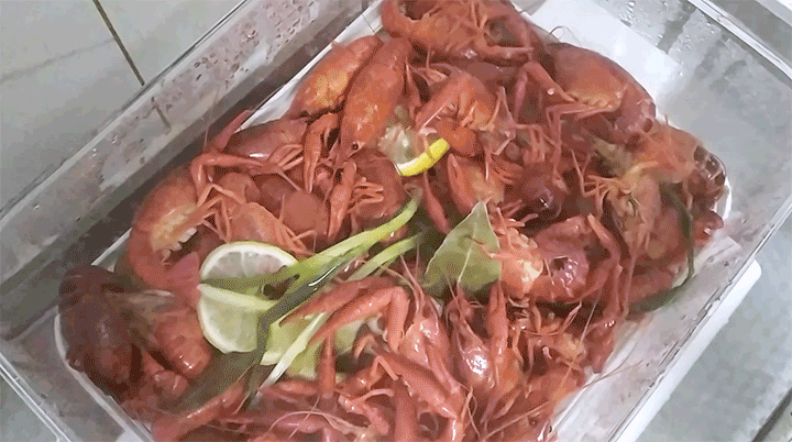 这样做的小龙虾, 简单高效, 对象边吃边说好_新浪众测