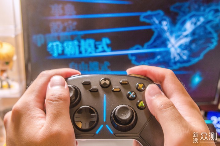无线畅玩更爽快!北通阿修罗3S游戏手柄测评!_新浪众测