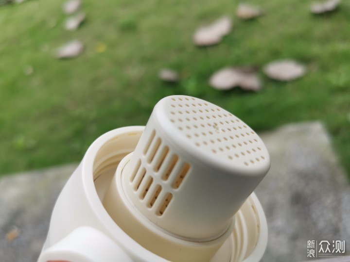 加热保温充电, 一杯搞定: 聪米智能暖水杯体验_新浪众测