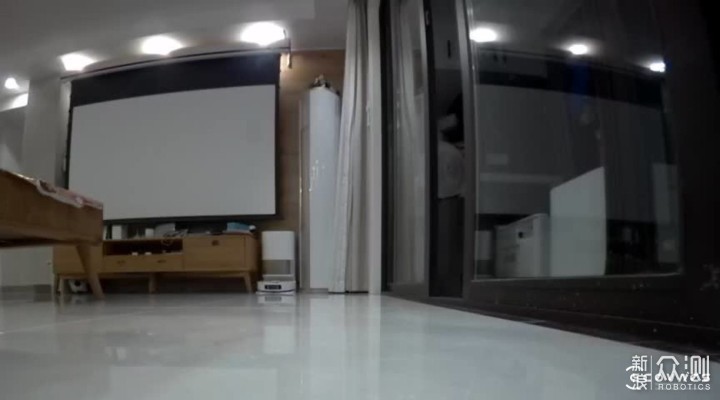 这才是旗舰!三款旗舰自清洁扫拖机器人对比_新浪众测