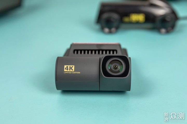 盯盯拍4K影像记录仪Z50体验：4K轻屏小霸王_新浪众测