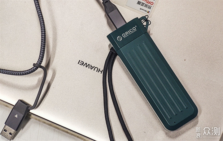 穿件马甲,跑得又快又稳:ORICO透明硬盘盒_新浪众测