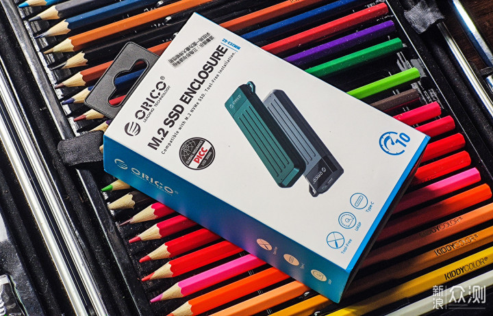穿件马甲,跑得又快又稳:ORICO透明硬盘盒_新浪众测