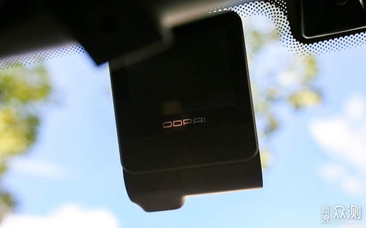 盯盯拍行车记录仪Z50 4K超高清影像 安全法宝_新浪众测