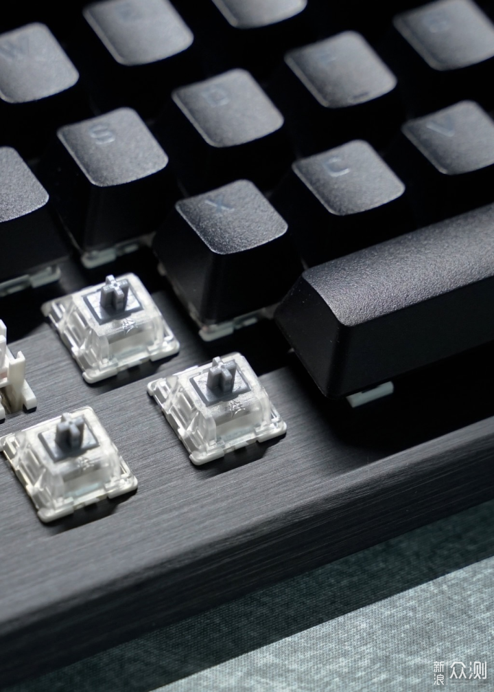 天下武功唯快不破, 海盗船K70PRO TKL OPX开箱_新浪众测
