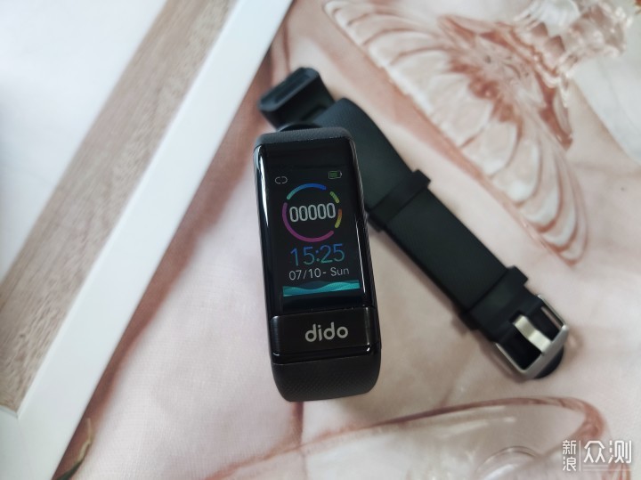 DidoY1心电血压智能手表：做手腕上的私人医生_新浪众测