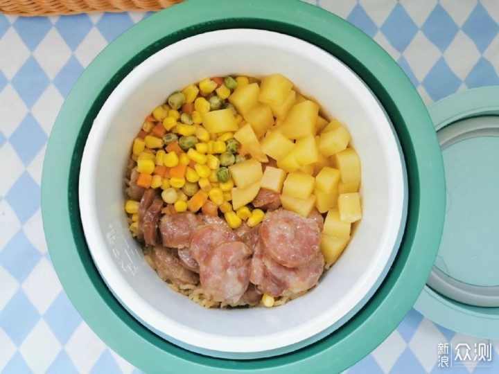 拍一下就能做饭!TOKIT厨几拍拍煲体验记_新浪众测