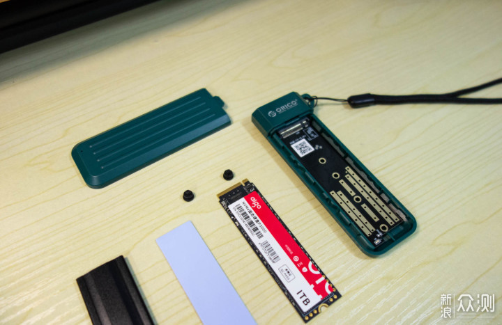 给闲置的硬盘穿上马甲,ORICO马甲硬盘盒体验_新浪众测