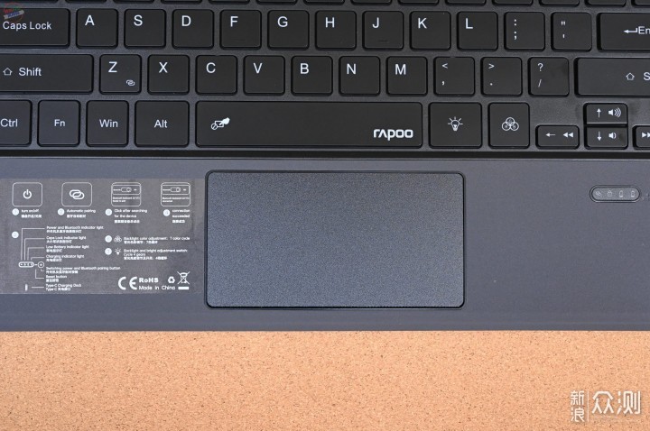 手感顺滑平板键盘,更好用的Surface Pro伴侣_新浪众测