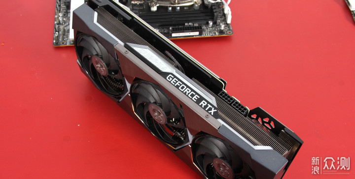 迷失优化极佳轻松玩4K!RTX3070Ti超龙实测_新浪众测