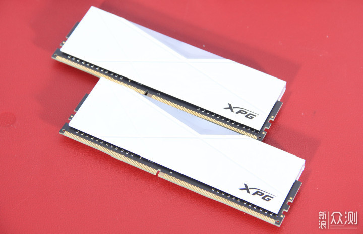 迷失优化极佳轻松玩4K!RTX3070Ti超龙实测_新浪众测