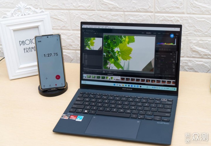 AMD Yes!超薄A4本华硕灵耀X 13锐龙版评测!_新浪众测