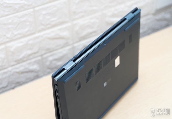 AMD Yes!超薄A4本华硕灵耀X 13锐龙版评测!_新浪众测