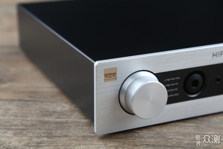 发烧音乐伙伴HIFIMAN EF400解码耳放一体机_新浪众测