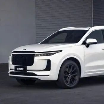 理想汽车回应理想ONE起火事件：疑似车内易燃易爆品被点燃