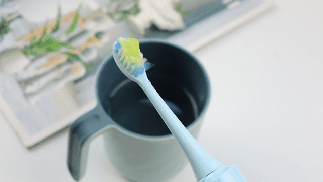 4種模式 3檔力度 愛上刷牙—Poby聲波電動牙刷_新浪眾測