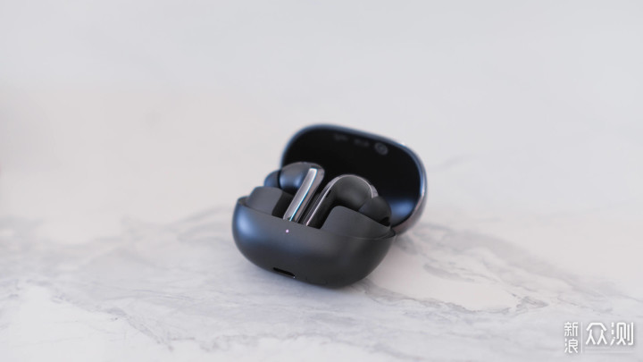 真旗舰、真降噪，小米Xiaomi Buds 4 Pro耳机_新浪众测