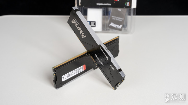 DDR5降价后值得买吗?对比高频DDR4数据告诉你_新浪众测