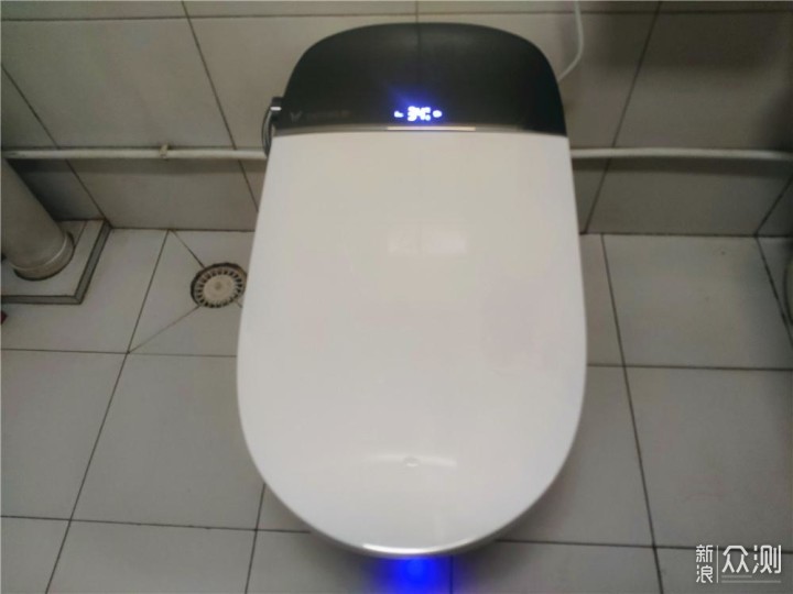 新品体验:强劲增压、双模式冲水、智能清洗_新浪众测