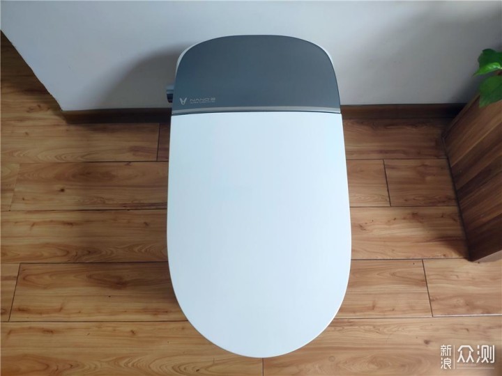 新品体验:强劲增压、双模式冲水、智能清洗_新浪众测