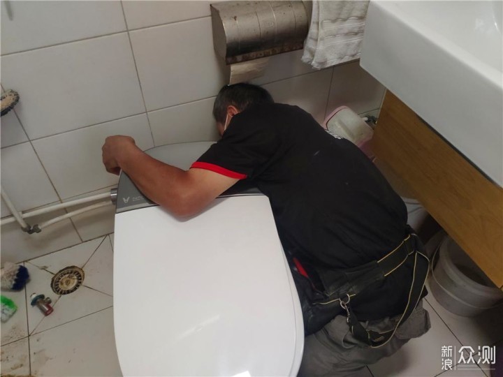 新品体验:强劲增压、双模式冲水、智能清洗_新浪众测