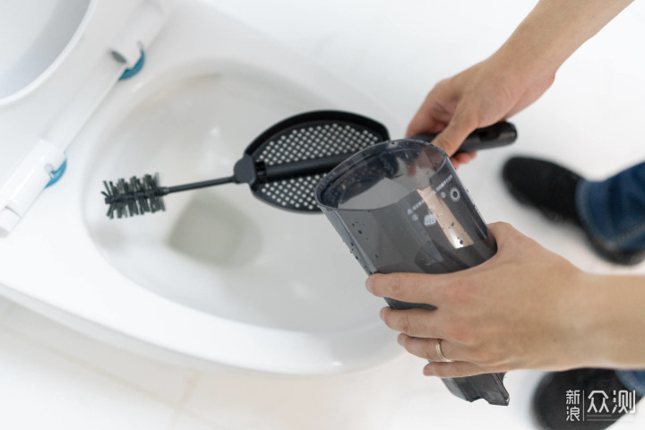 具有布艺清洁\吸尘\洗地多功能的洗地机用过么_新浪众测