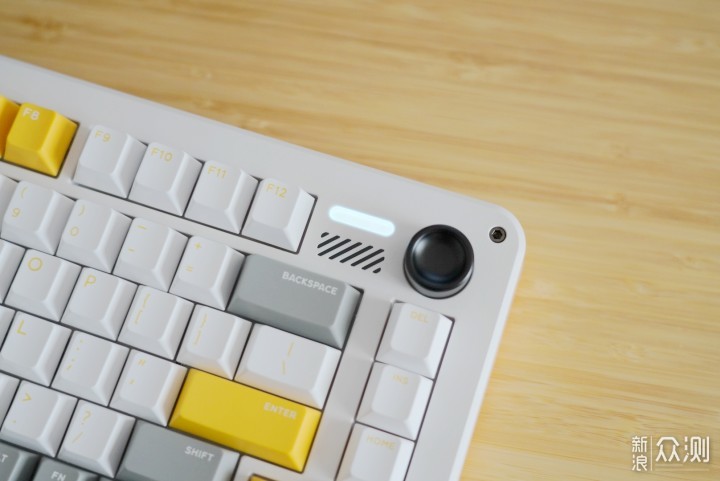 旋钮消音-IQUNIX ZX75重力波三模机械键盘体验_新浪众测