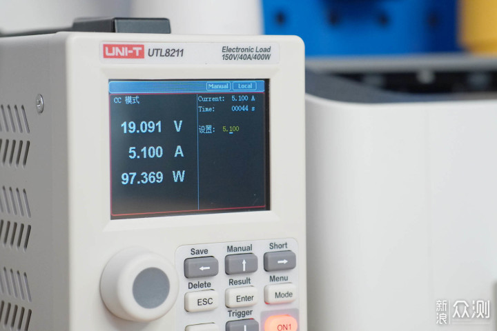 超级工作台必备，贝尔金4K扩展坞+108W充电器_新浪众测