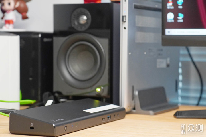 超级工作台必备，贝尔金4K扩展坞+108W充电器_新浪众测